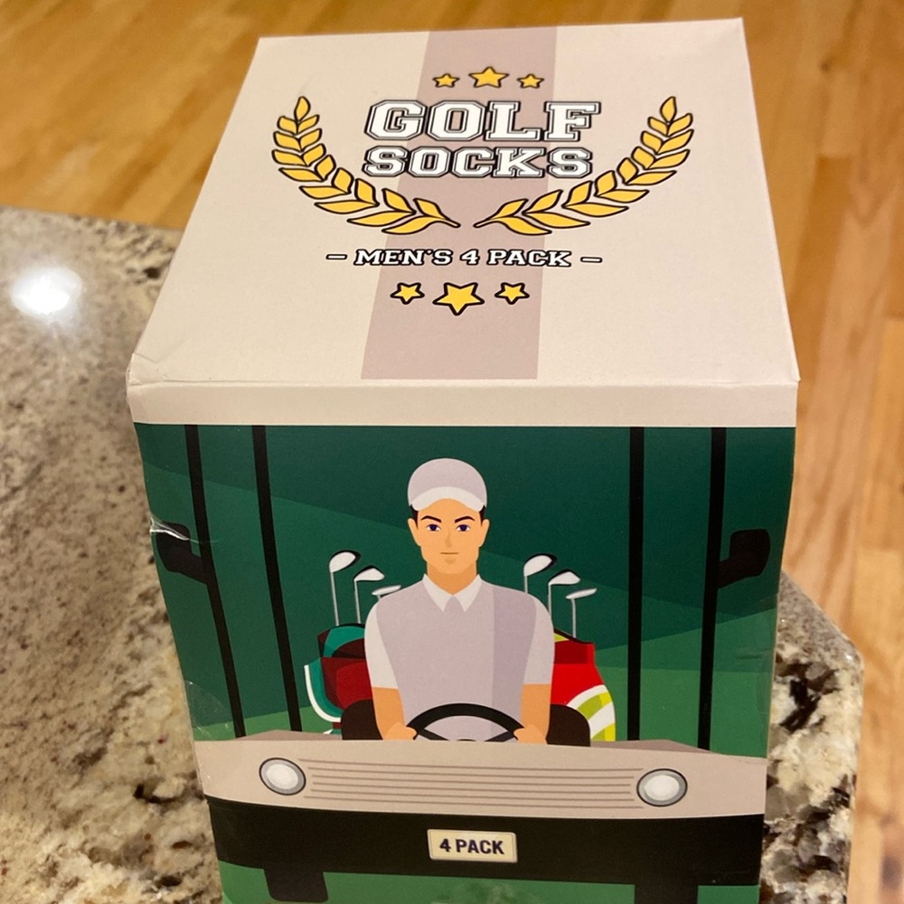 NWT THE ORRSUM SOCK CO MEN’S 4 PK GOLF SOCKS GIFT BOX